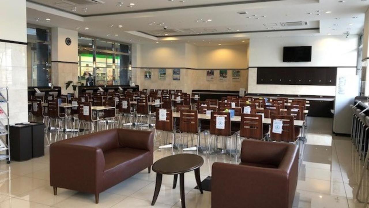 Toyoko Inn Toyama-Eki Shinkansen-Guchi No.2 Zewnętrze zdjęcie