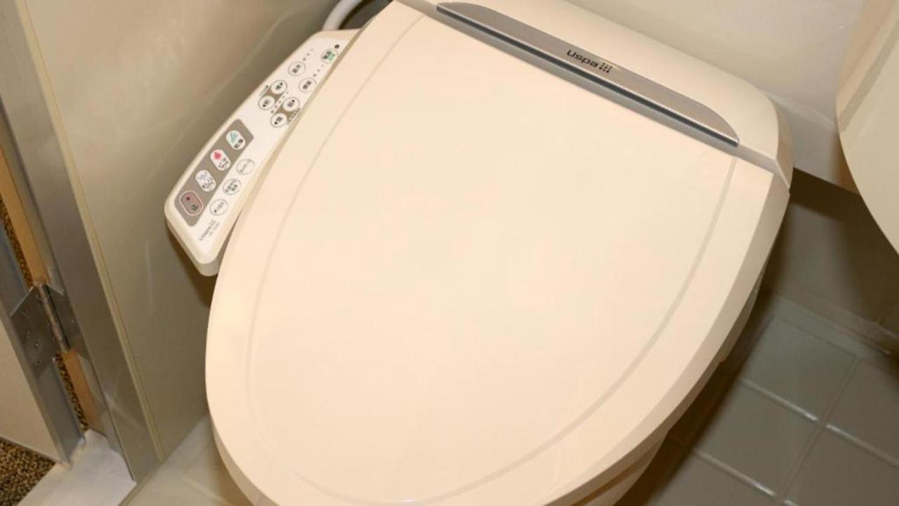 Toyoko Inn Toyama-Eki Shinkansen-Guchi No.2 Zewnętrze zdjęcie