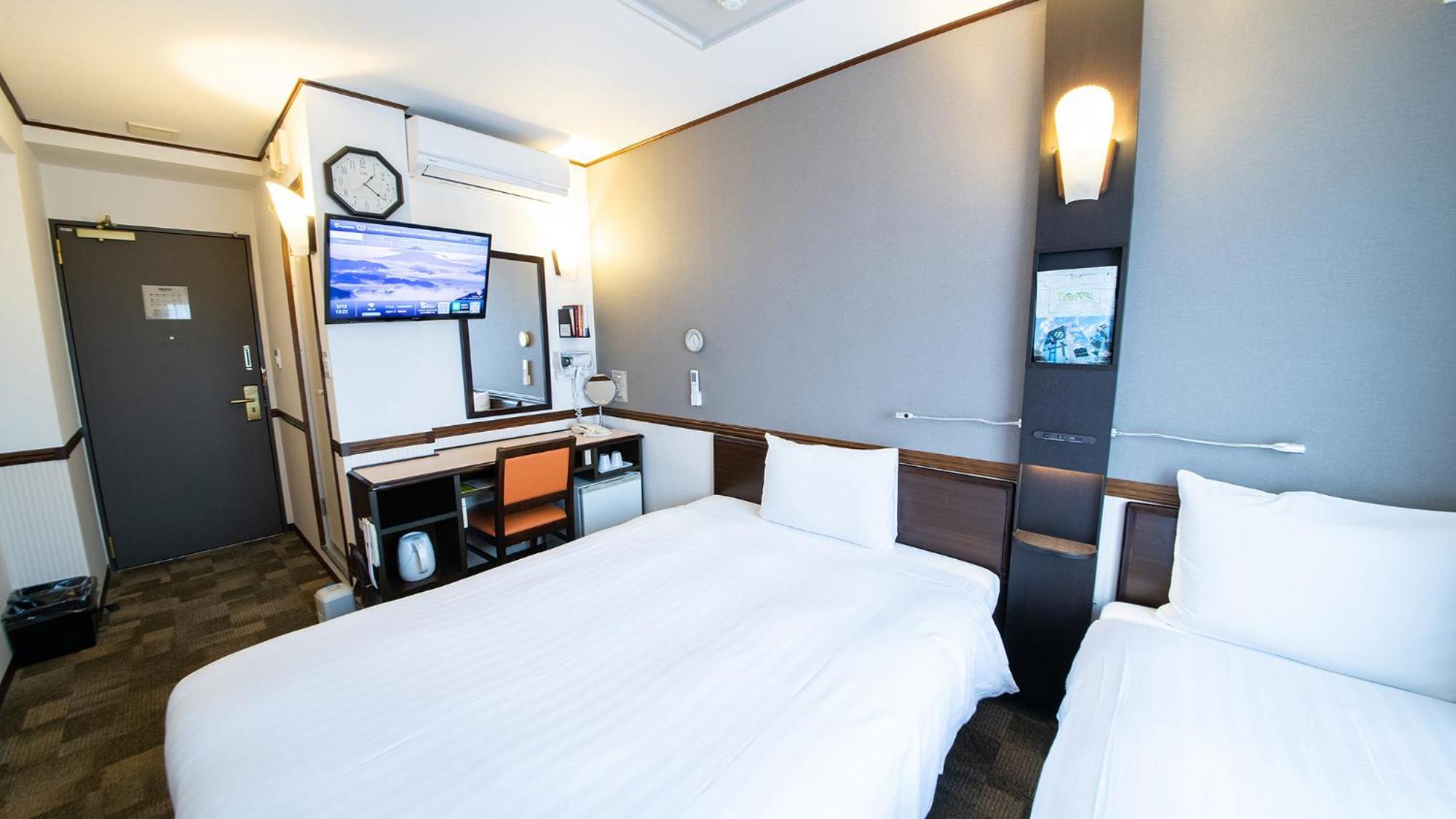 Toyoko Inn Toyama-Eki Shinkansen-Guchi No.2 Pokój zdjęcie