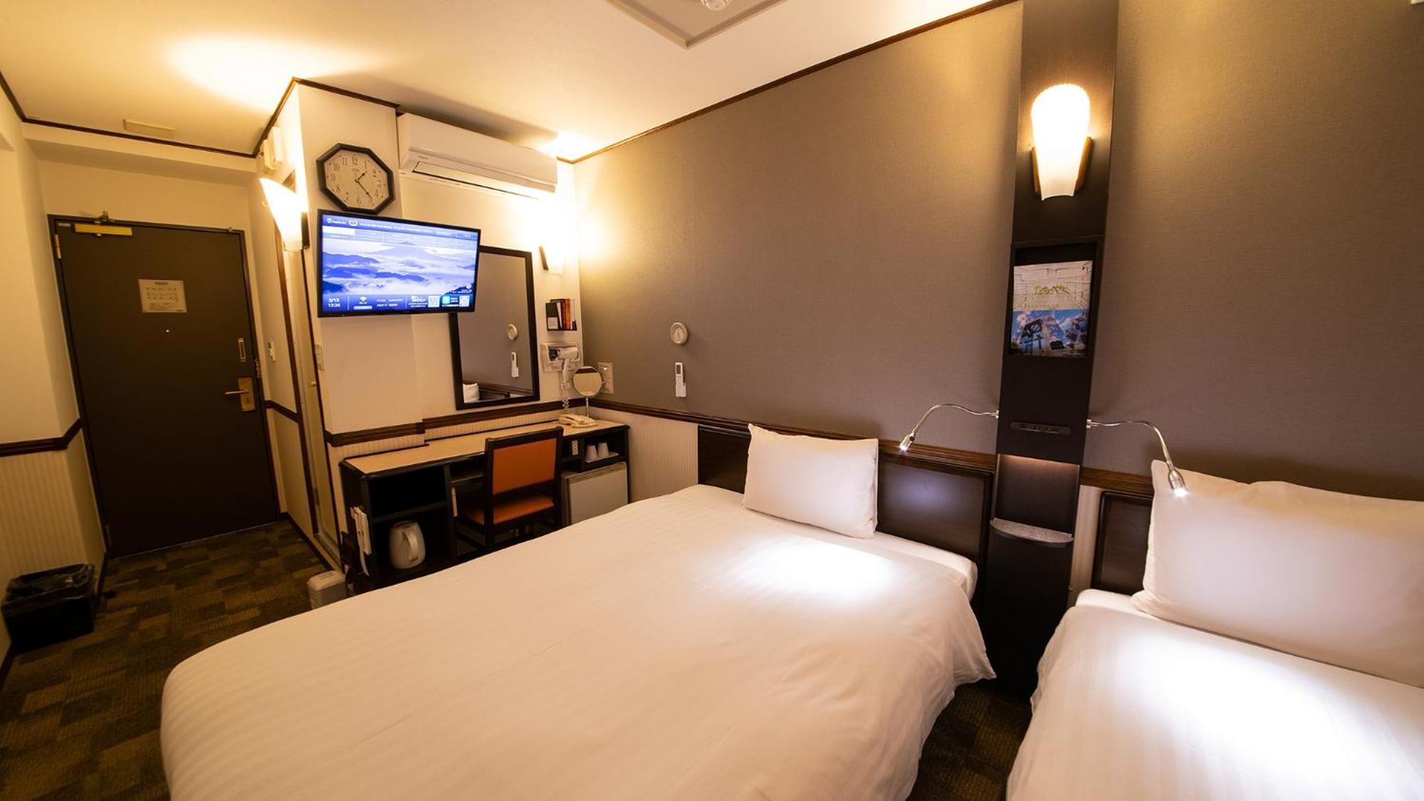 Toyoko Inn Toyama-Eki Shinkansen-Guchi No.2 Pokój zdjęcie